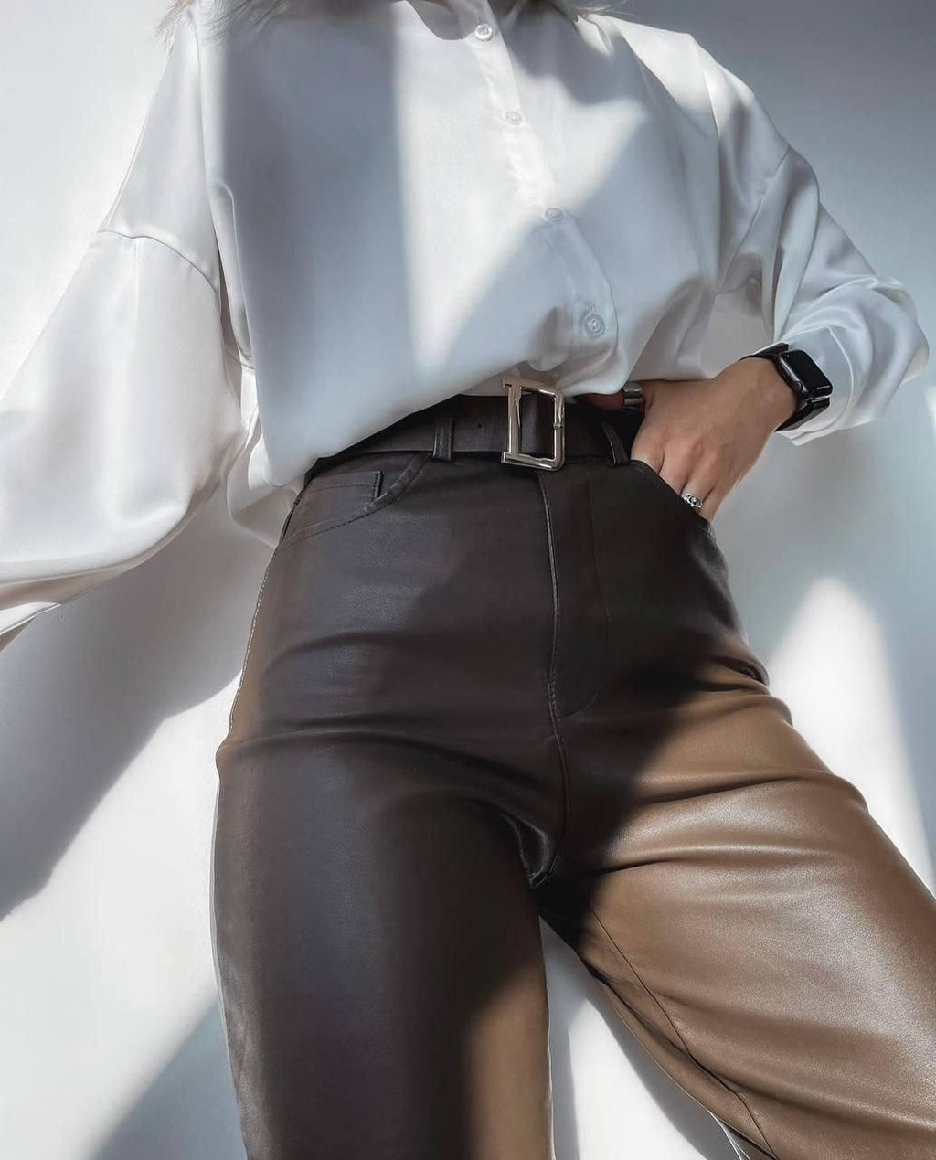 Odos imitacijos kelnės