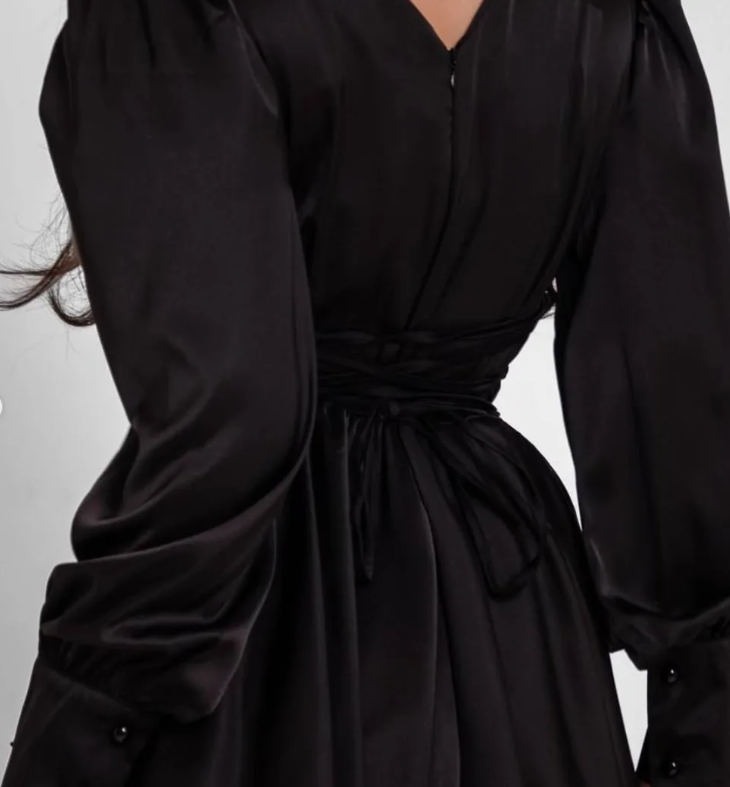 Атласное платье